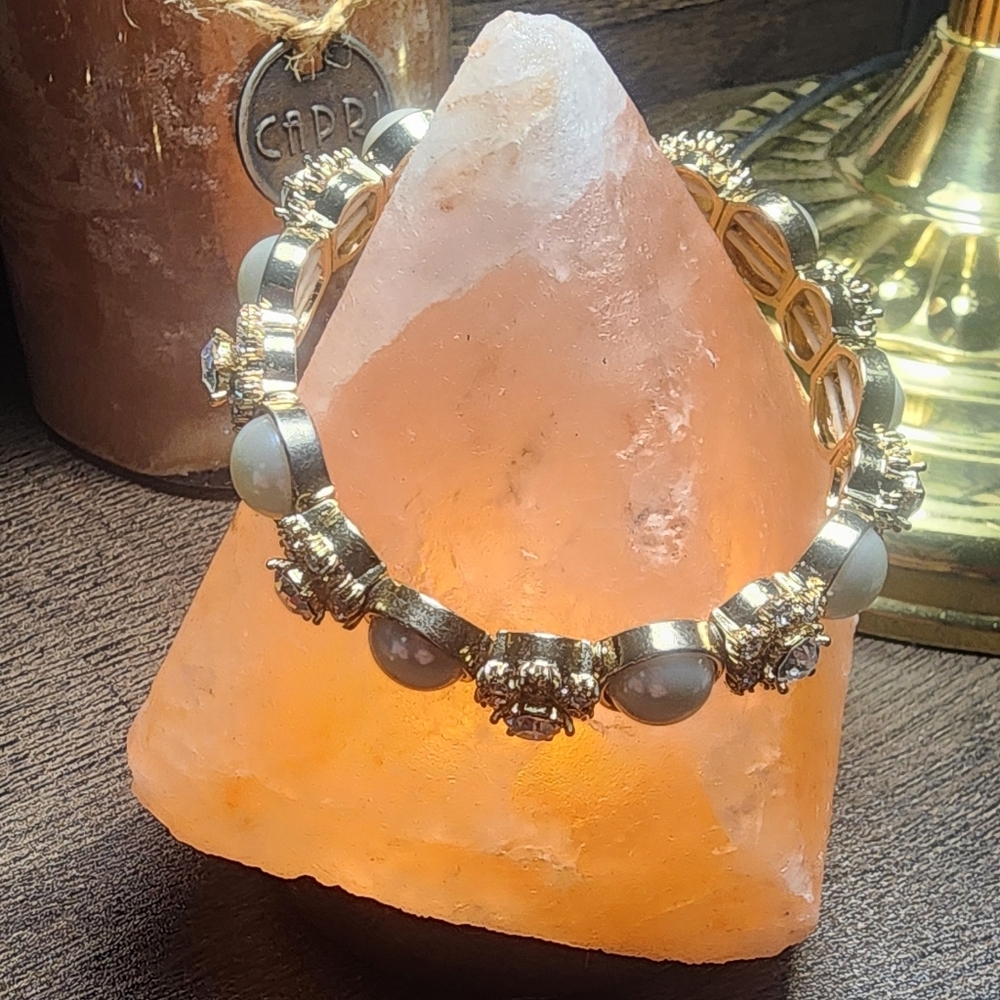 Elegant Gold and Gray Women's Bracelet